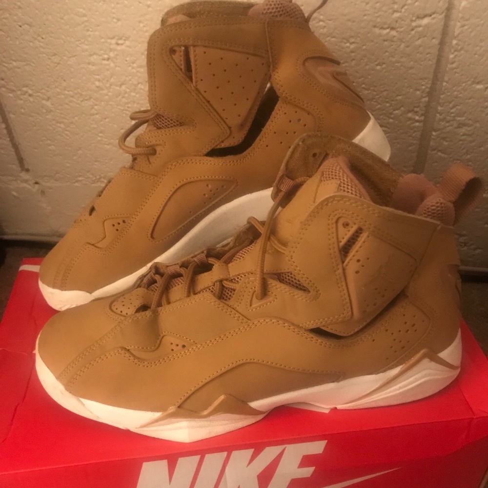 Suede Flights